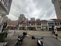 Jalan Besar (D8), Shop House #570602831